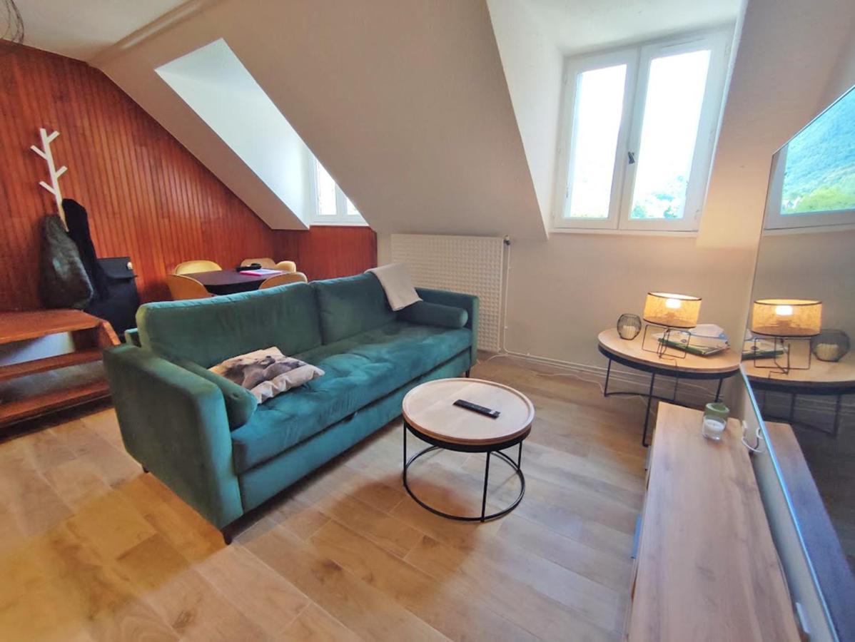 Ferienwohnung Au Cocon De Joy, T3 Duplex, Wifi, 4 Personnes Bagnères-de-Luchon Exterior foto