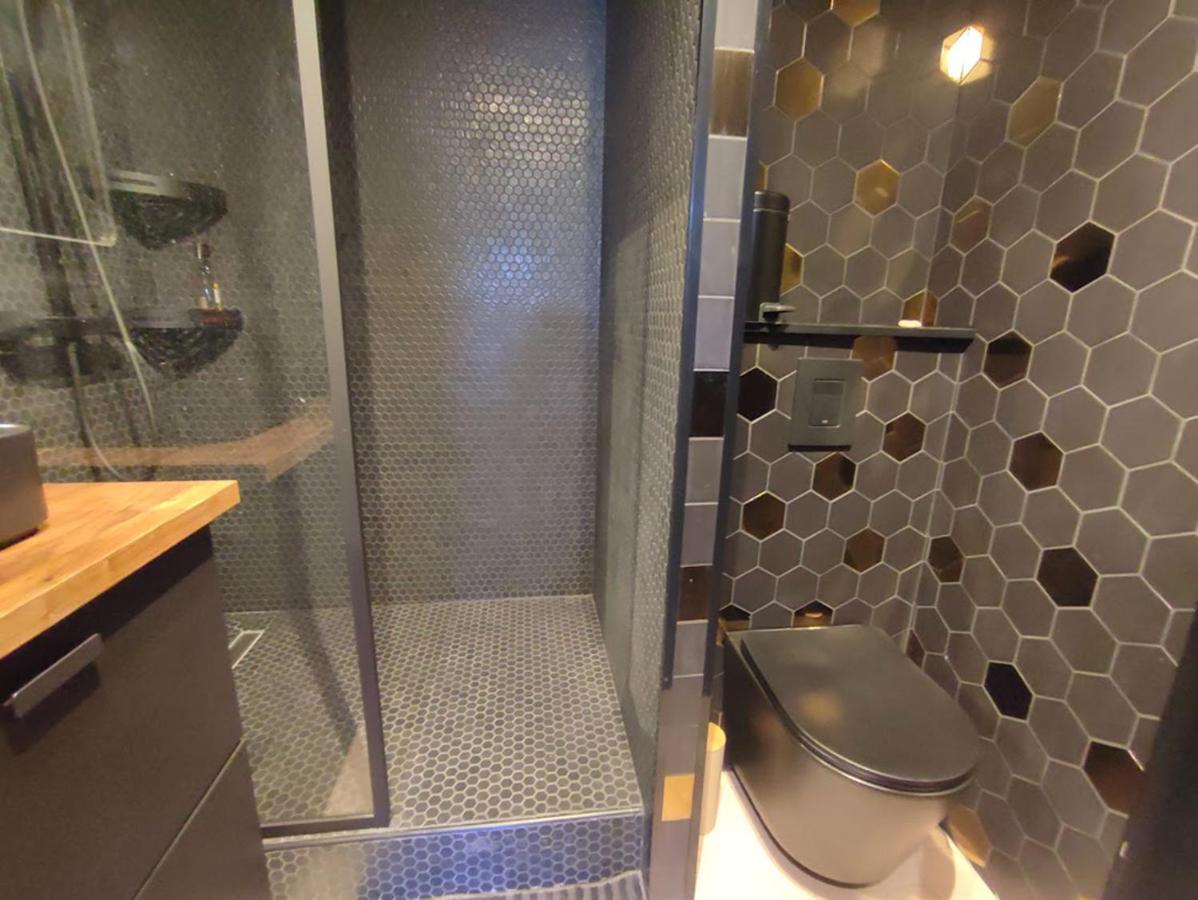 Ferienwohnung Au Cocon De Joy, T3 Duplex, Wifi, 4 Personnes Bagnères-de-Luchon Exterior foto