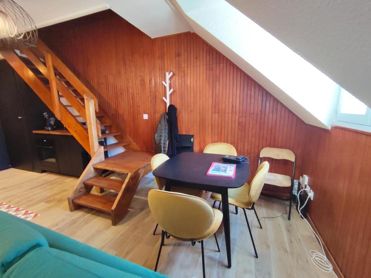 Ferienwohnung Au Cocon De Joy, T3 Duplex, Wifi, 4 Personnes Bagnères-de-Luchon Exterior foto